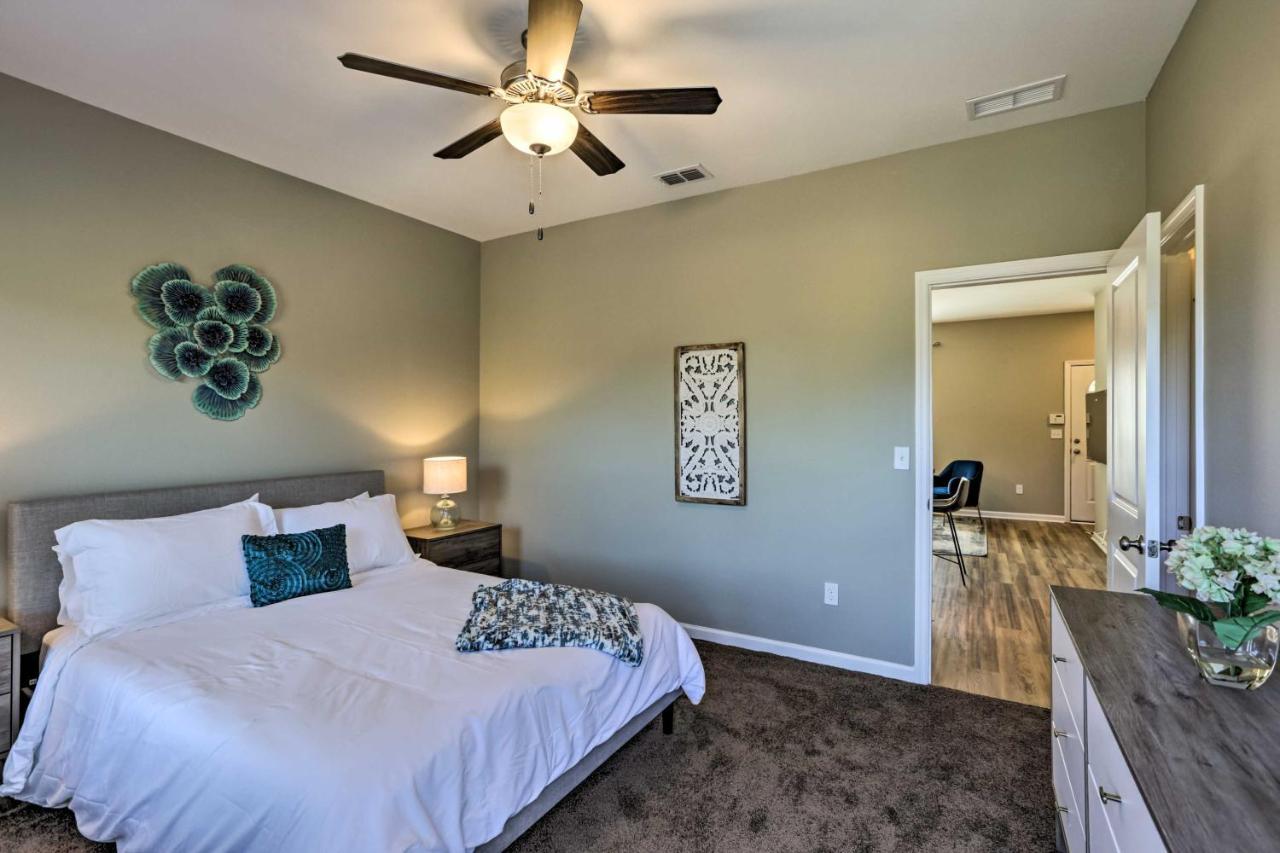 Ideally Located And Elegant Condo With Balcony! Tallahassee Buitenkant foto